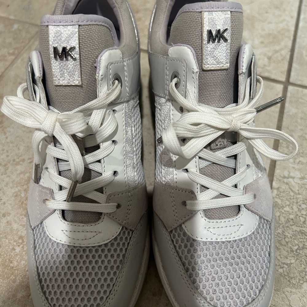 Michael Kors Silver and White Lace-Up Sneakers